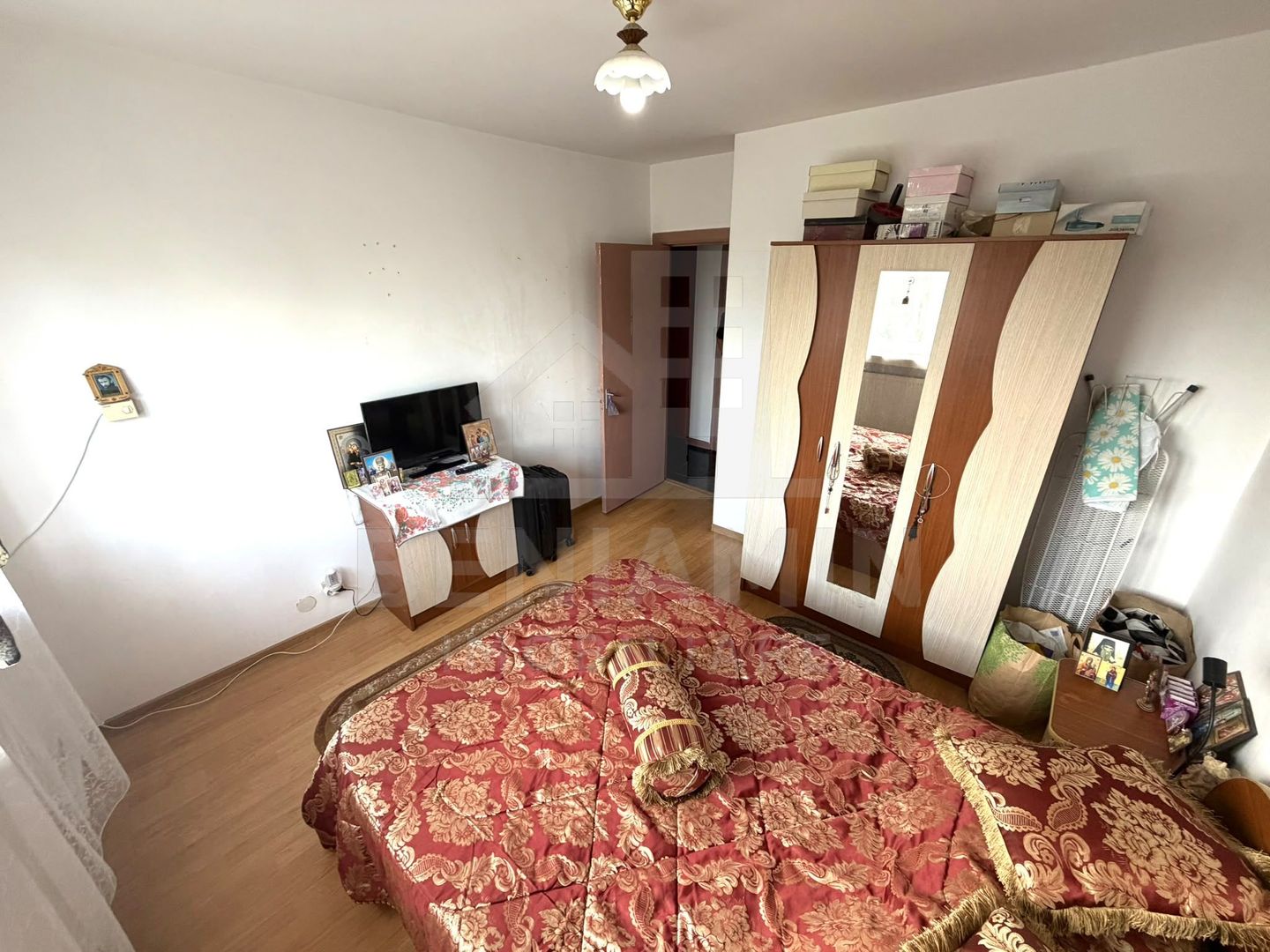 3 camere decomandat etaj 2 - Ciuperca - 74mp - centrala termica - Poză 4