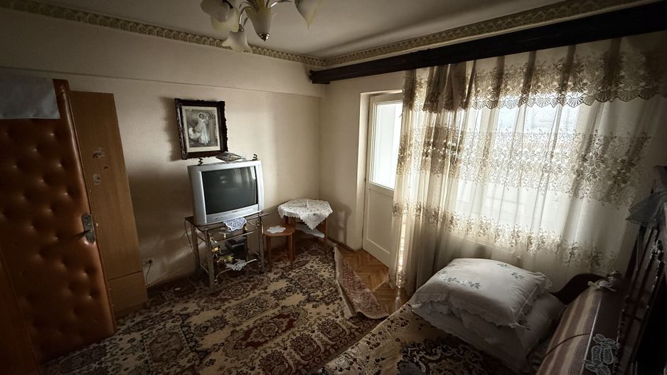 Ap 4 camere 90 mp+boxa+1 camera pe hol ultracentral b-dul Carol 1 - Poză 11