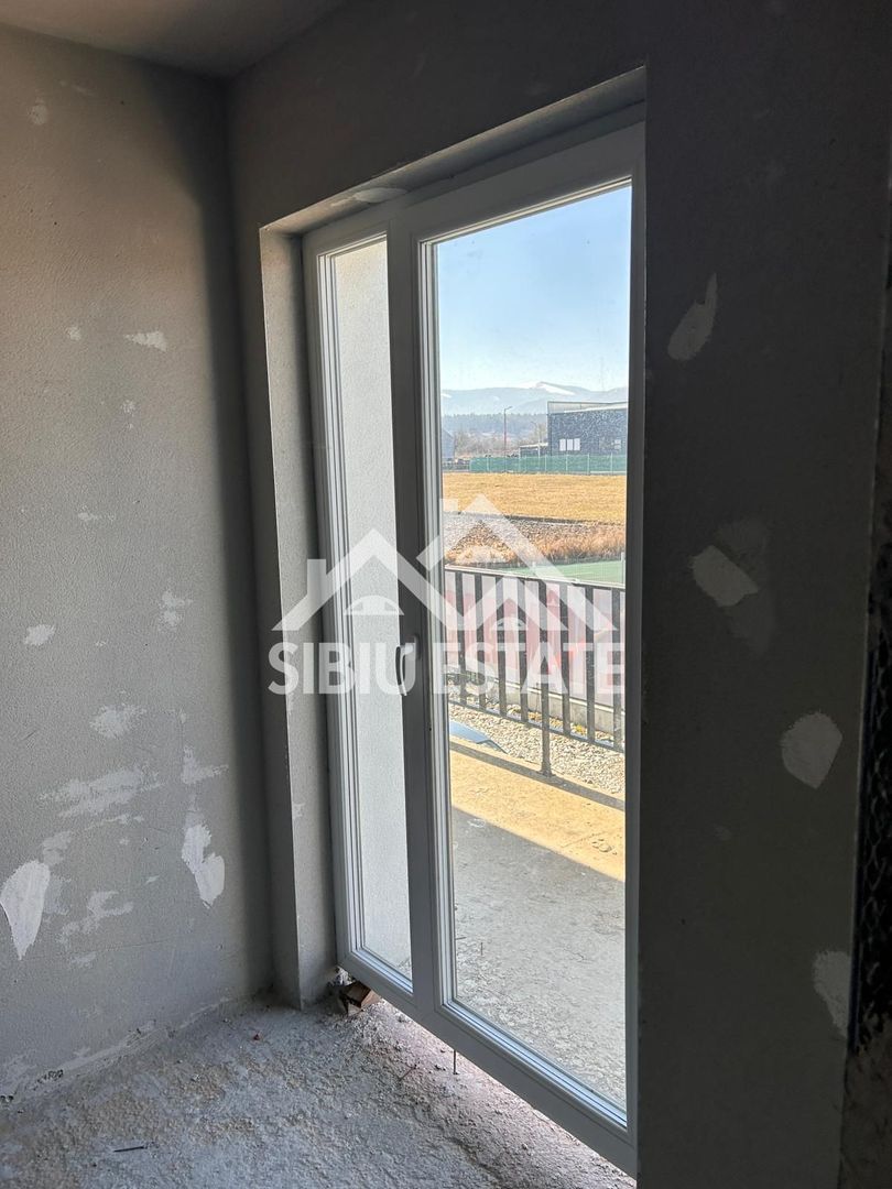 Casa duplex de vanzare 4 camere, 2 bai-s.u. 142 mp. PRET AVANTAJOS - Poză 44