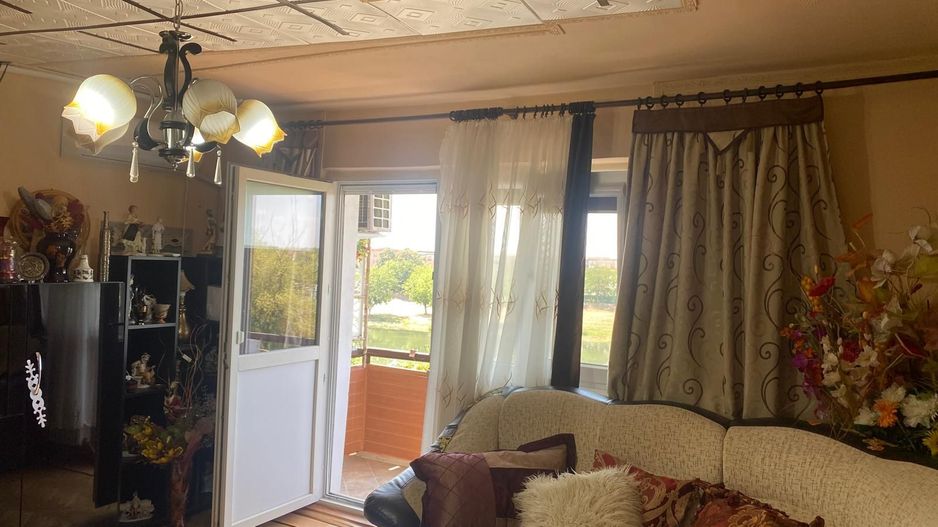 APARTAMENT  TREI CAMERE  LUGOJ - Poză 6