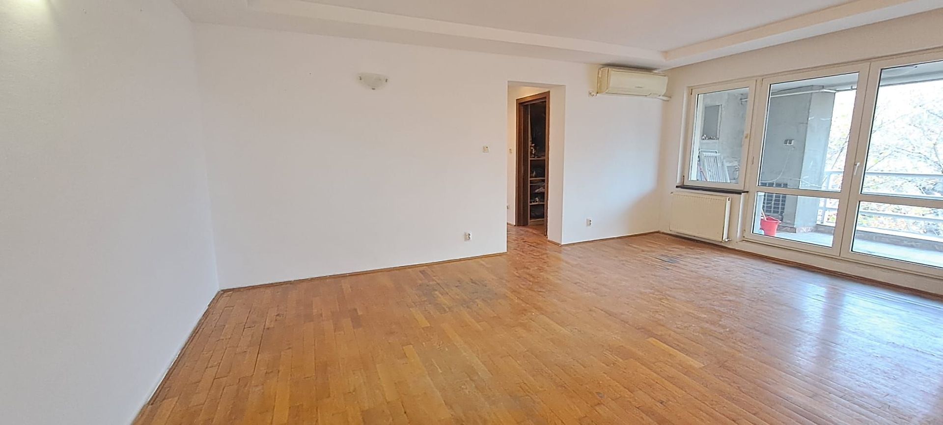 Brancoveanu - Alunisului, bloc 2001, centrala proprie, comision 0%! - Poză 2