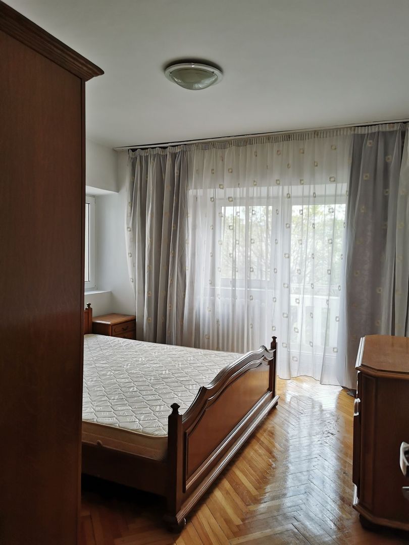 De Inchiriat Apartament 2 camere la 3 min de metrou  Unirii - Poză 1