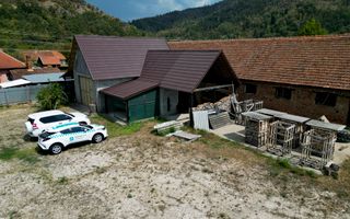 Casă tip duplex cu teren generos în Dezna - Poză 12