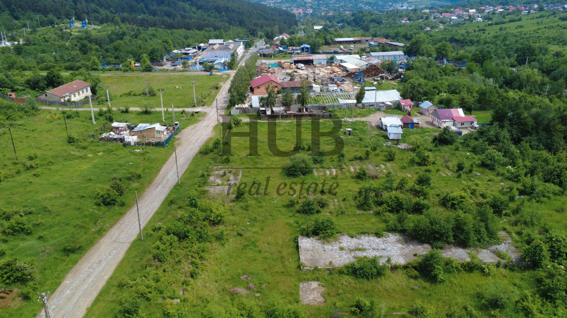 Teren intravilan curti constructii in Moinesti/Bacau - de vanzare - Poză 4