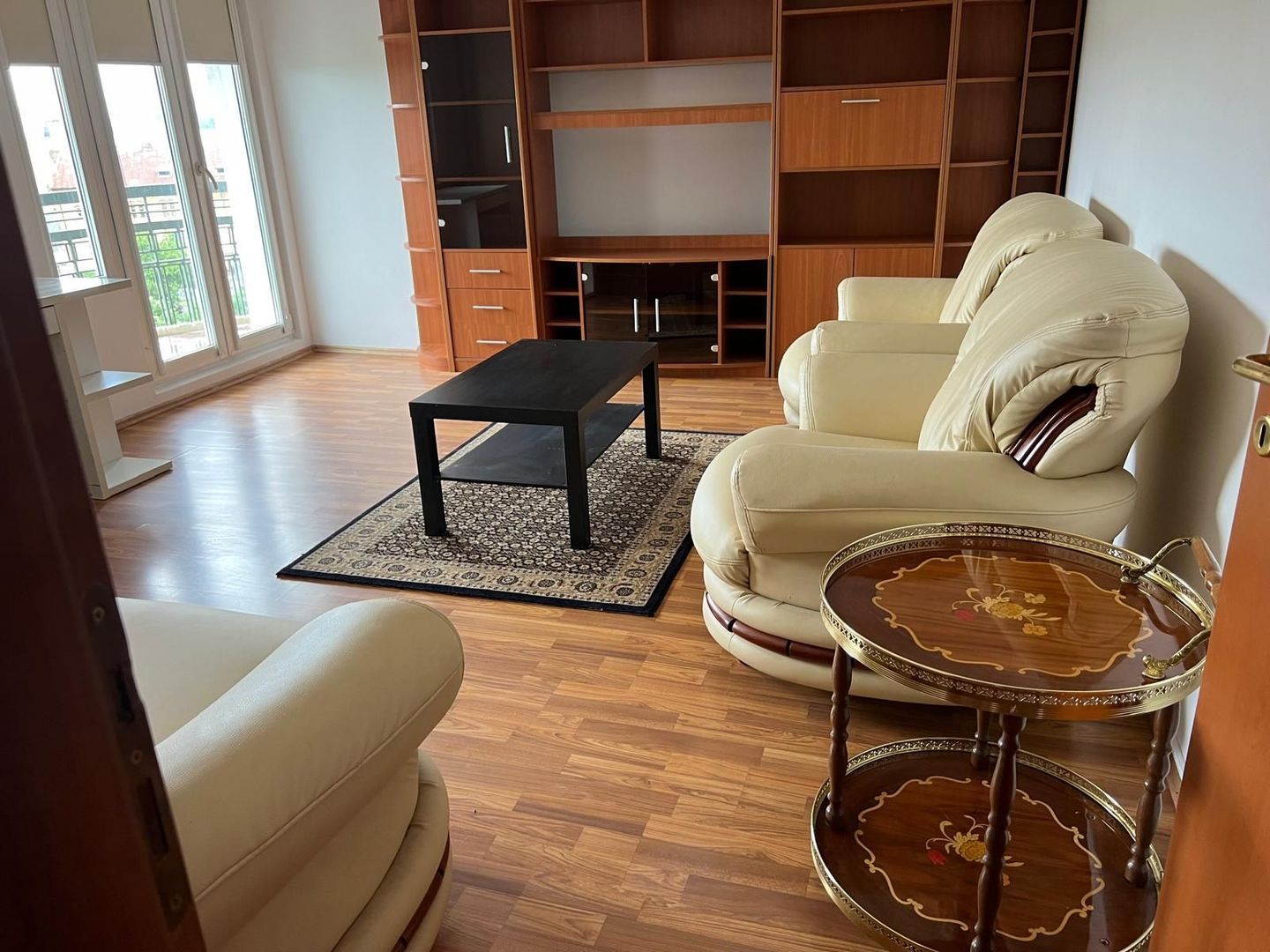 Inchiriere apartament modern cu 2 camere  zona Izvor vedere la parc - Poză 1