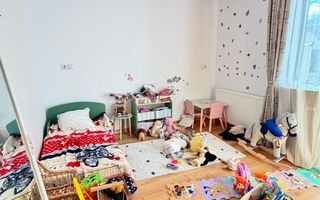 Apartament cu 4 camere in Zorilor ! - Poză 9