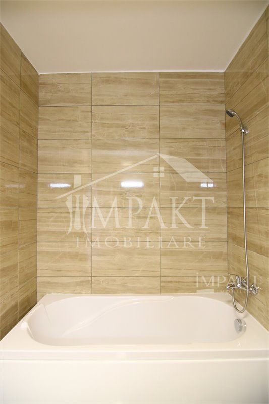 Apartament modern cu 3 camere, Semicentral! - Poză 12