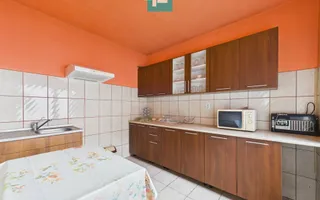 Casă modernă P+1, cu magazin, lângă orașul Sebiș - Poză 15
