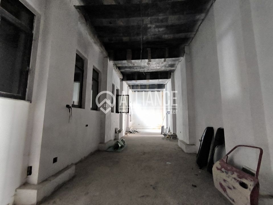 POLICLINICA CU PLATA(cod03) - Spatiu comercial luminos si inalt ! - Poză 10