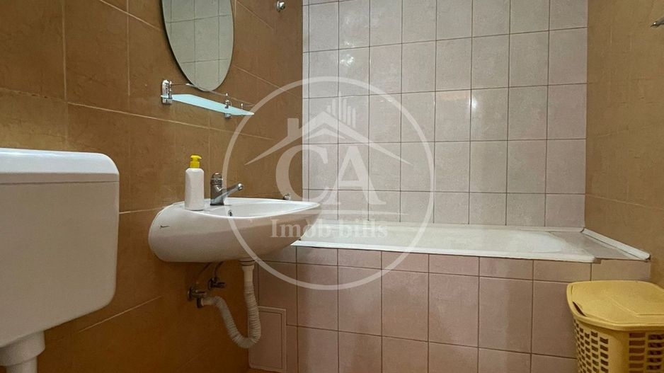 Apartament cu 3 camere de vânzare de tip PC în zona Rogerius, Oradea - Poză 19