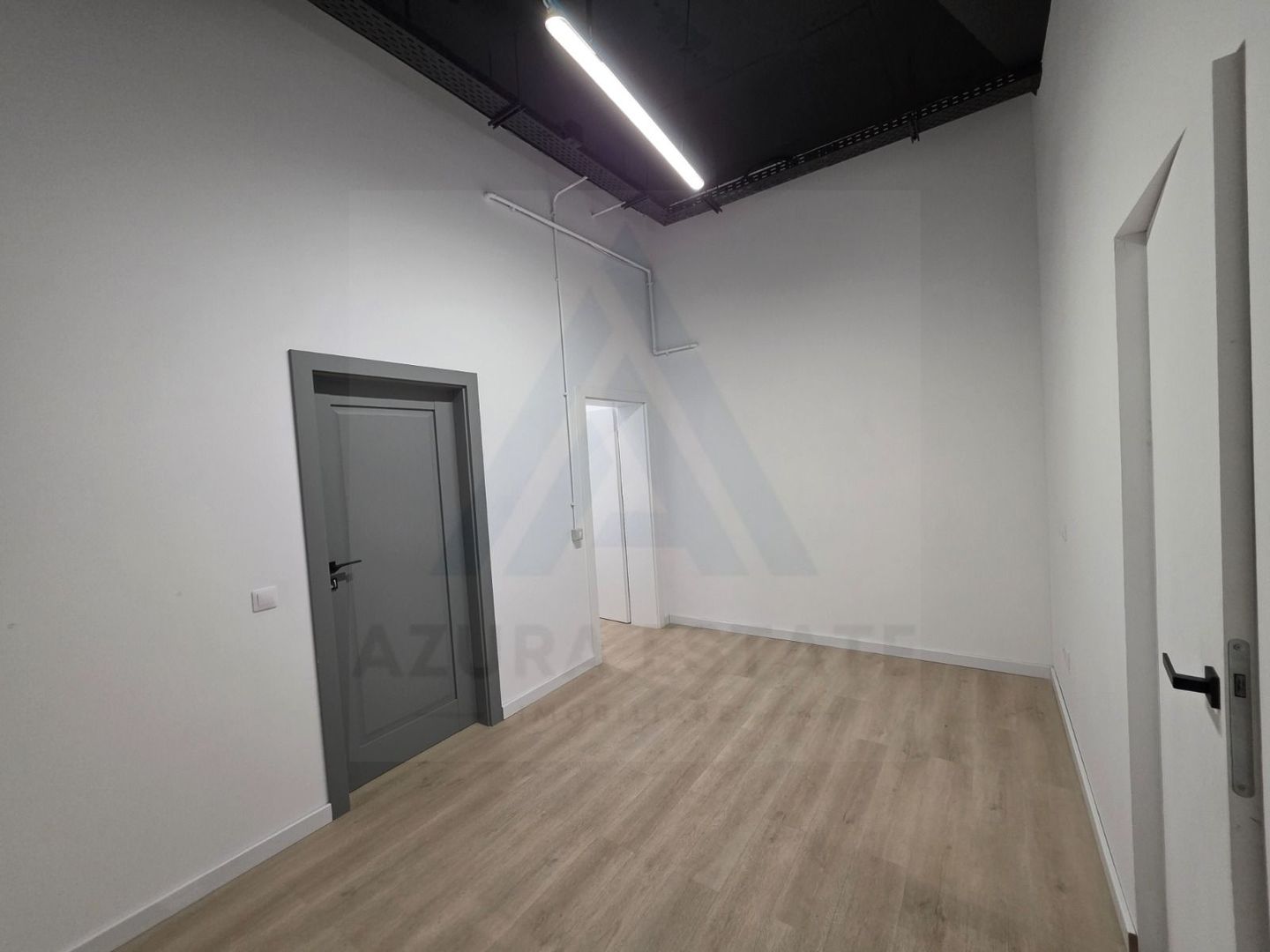 Spațiu comercial modern 75 m² încalzire in pardoseala City Residence - Poză 1