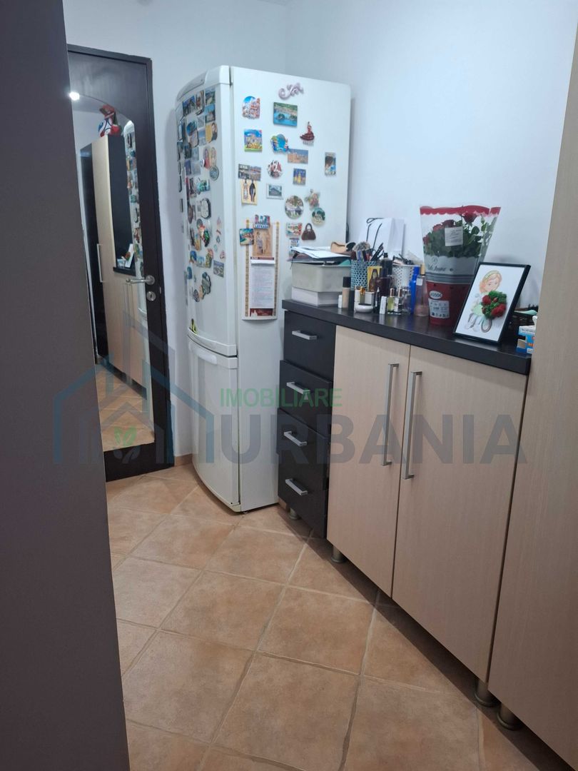 Apartament cu o cameră, decomandat, Nicolina, Iași - Poză 6