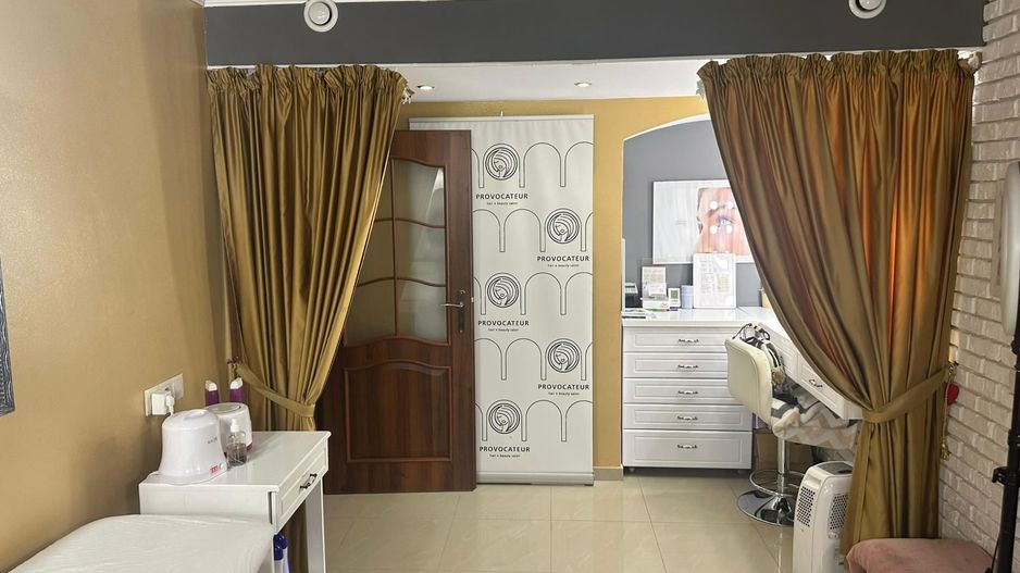 Spatiu comercial situat ultracentral, Pret 310.000 eur neg.comision 0% - Poză 10