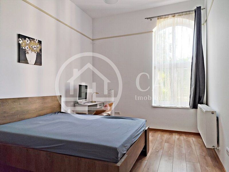 Apartament de inchiriat, 3 camere, ultacentral, la 2 min.de Piata Unirii, Oradea - Poză 3