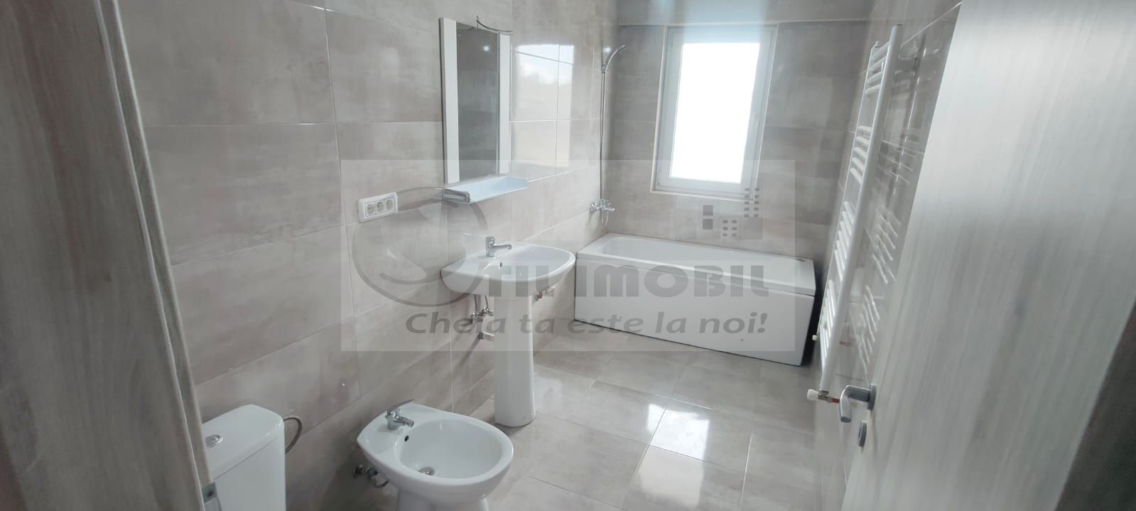 AP 2 CAM BUCIUM 70 mp INTABULAT LIDL BLOC NOU DECOMANDAT - Poză 3