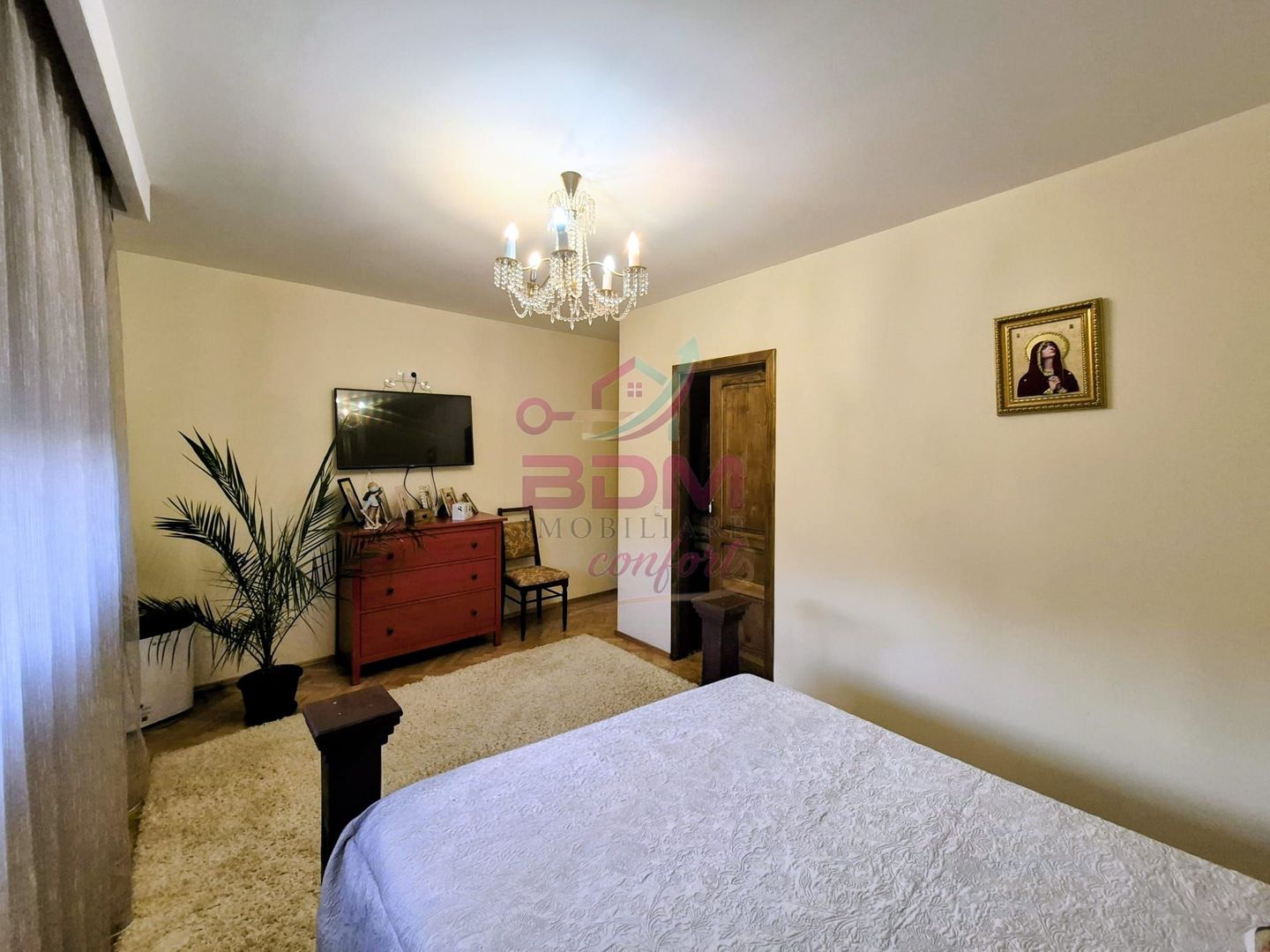 0% Comision | Casă la calcan | 570 mp teren I zona Bai - Poză 12