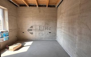 Casă de vânzare cu 4 camere în Sânmartin, Bihor - Poză 4