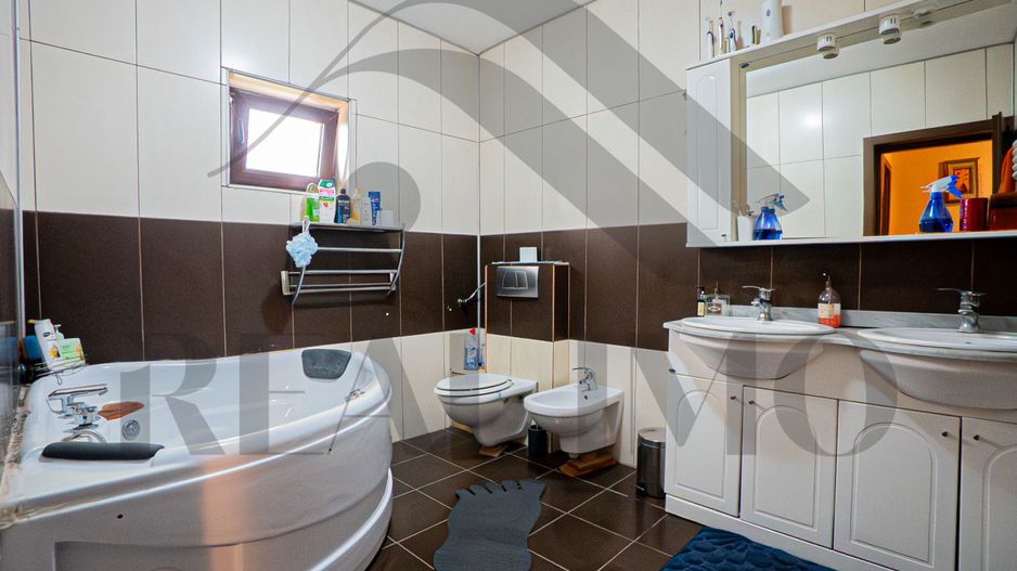 Vilă D+P+1E | 347 mp desfășurat | 487 mp teren | Ovidiu Sud - Poză 28