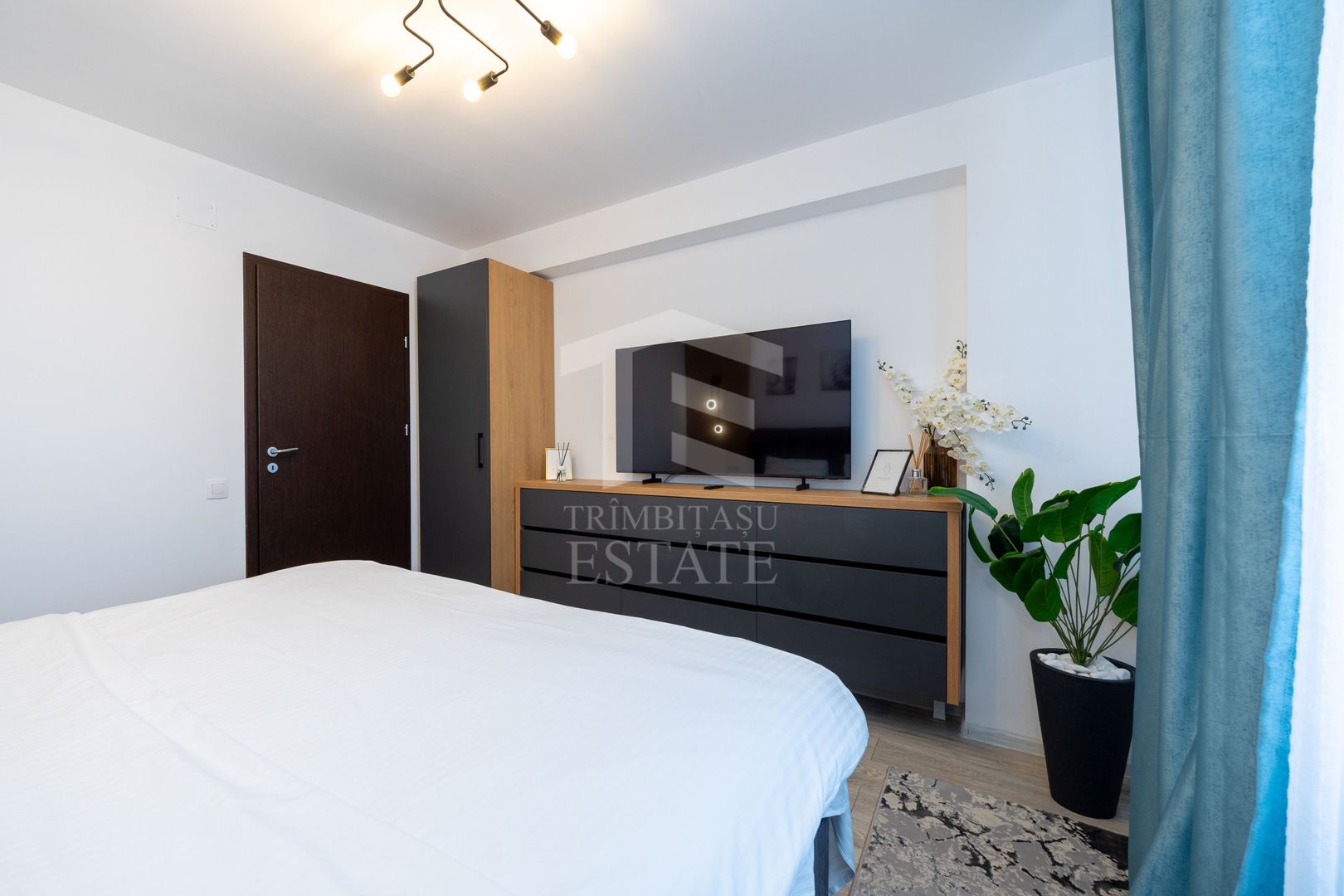 Urban | Coresi | Apartament 2 camere + loc de parcare si boxa - Poză 6