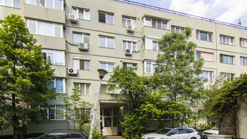 Complex Apusului 4 camere, etaj 3/4, 2 bai, bloc din caramida, 2 boxe! - Poză 2