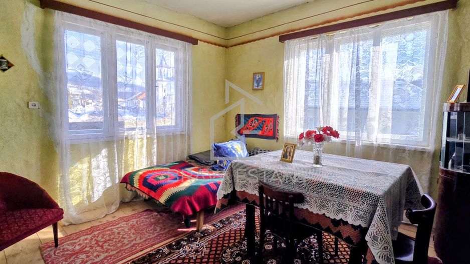 Casă de vânzare, 110 mp, 5 camere 1200mp teren , sat Voivodeni - Poză 12