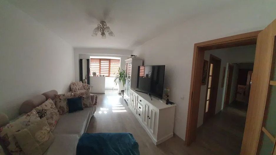 Apartament 3 camere decomandat, Faleza - Poză 6