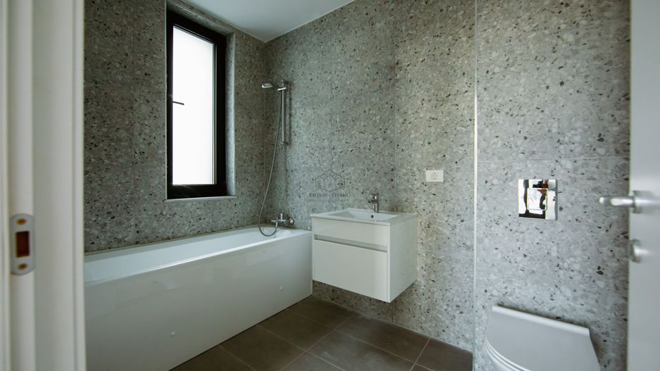 VILA SUPERBĂ CU 4 DORMITOAARE ȘI PISCINA LA INCHIRIERE - Poză 21