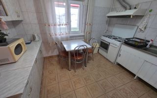 Apartament 3 camere 1 Mai/Parc - etaj 4 - Poză 4