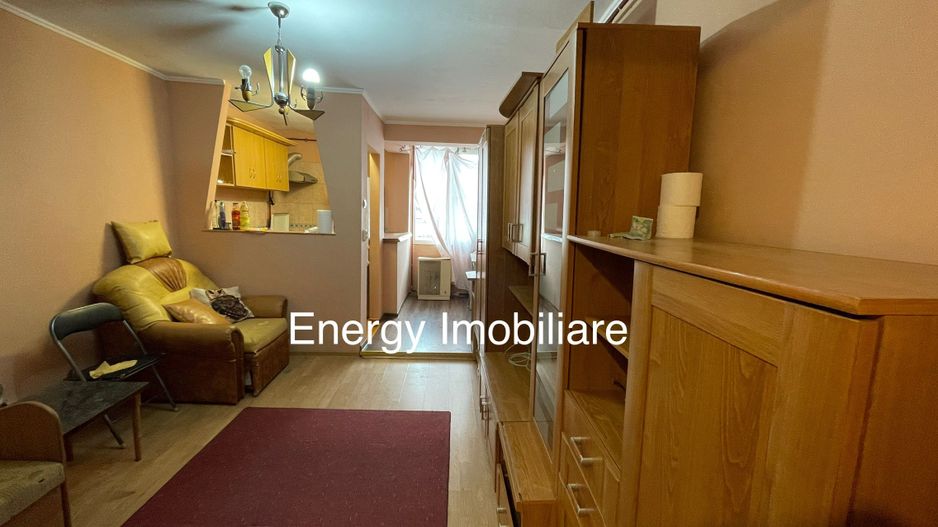 Garsonieră la etajul 4, zona Mureșeni - Poză 1