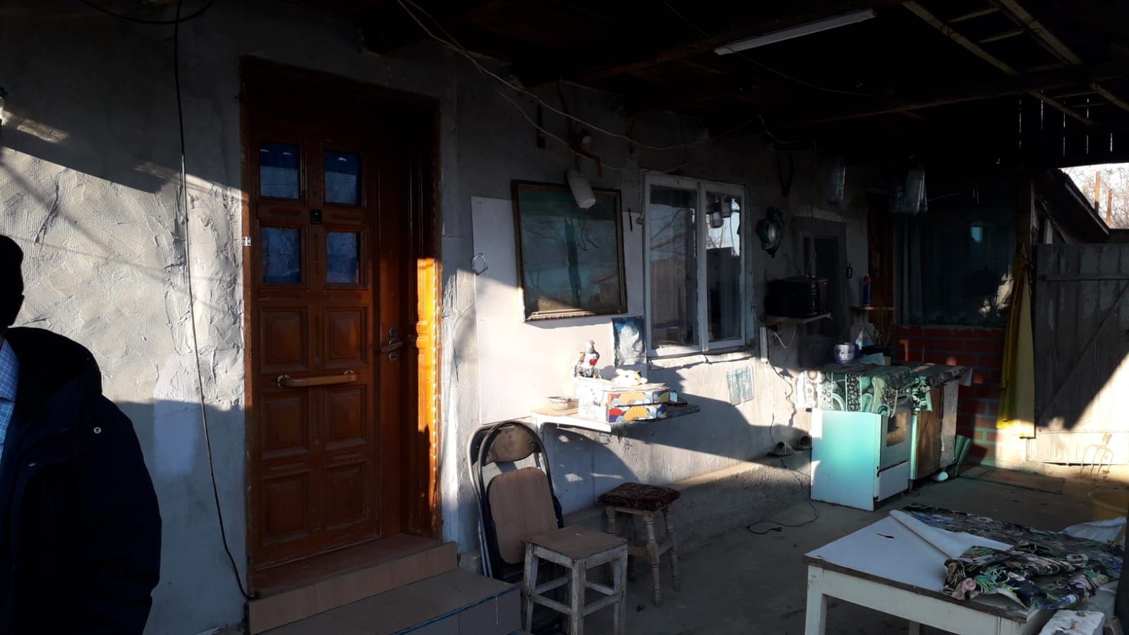 2 corpuri de casa 125 mp construiti + 1587 mp teten intravilan ! - Poză 8