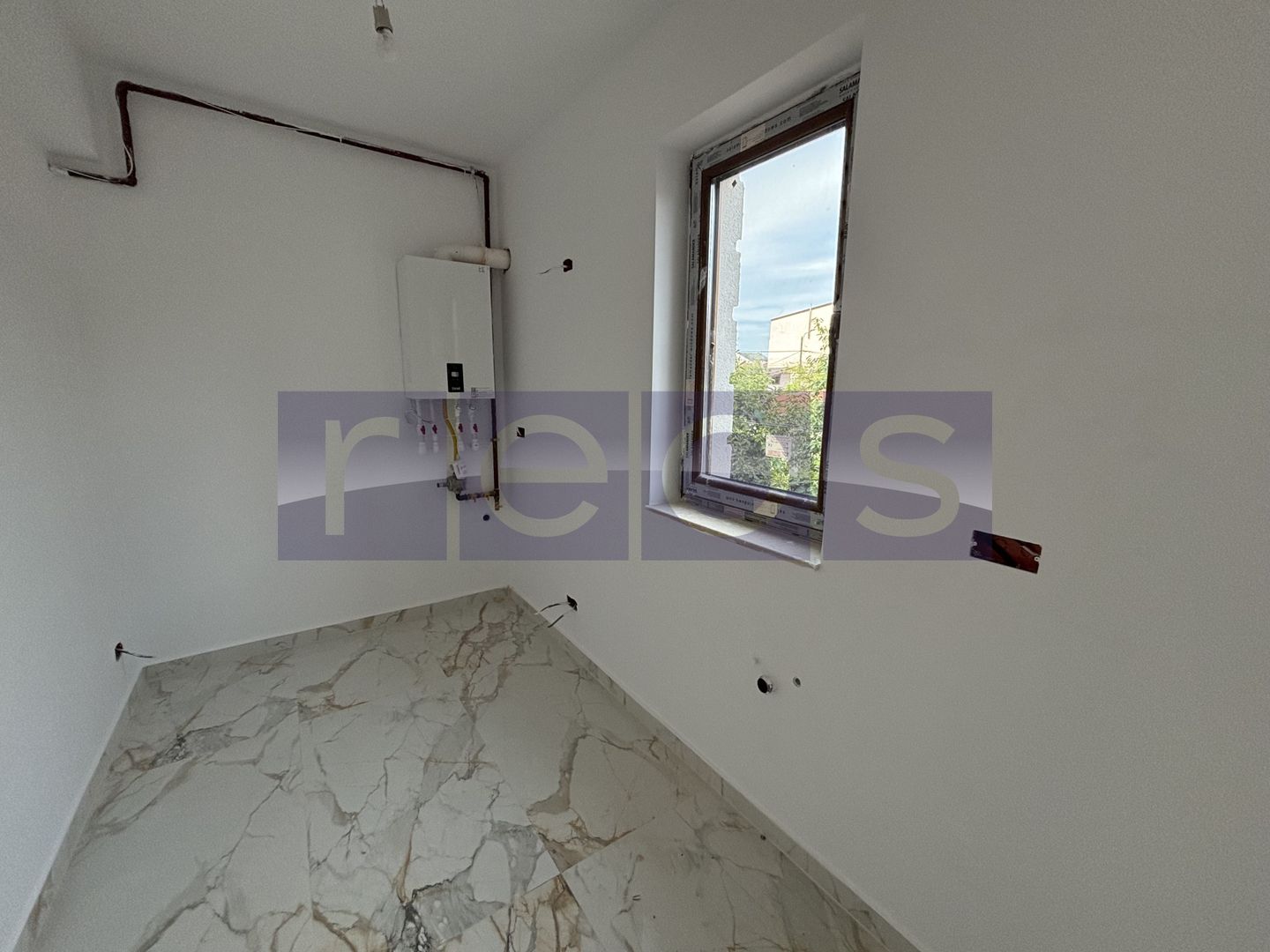 GARSONIERA | BLOC NOU | METROU LAMINORULUI - Poză 9