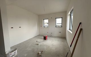 Duplex cu 3 camere in Mosnita Noua - Poză 6