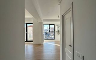 Apartament de vanzare - Poză 5