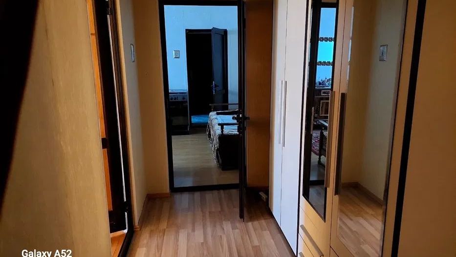 Apartament 3 camere, Micro 16 - Poză 1