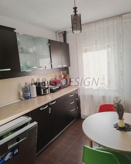 Ap 2 camere, parter cu balcon si centrala gaz, Elisabetin-Kiriac-Sagul - Poză 1