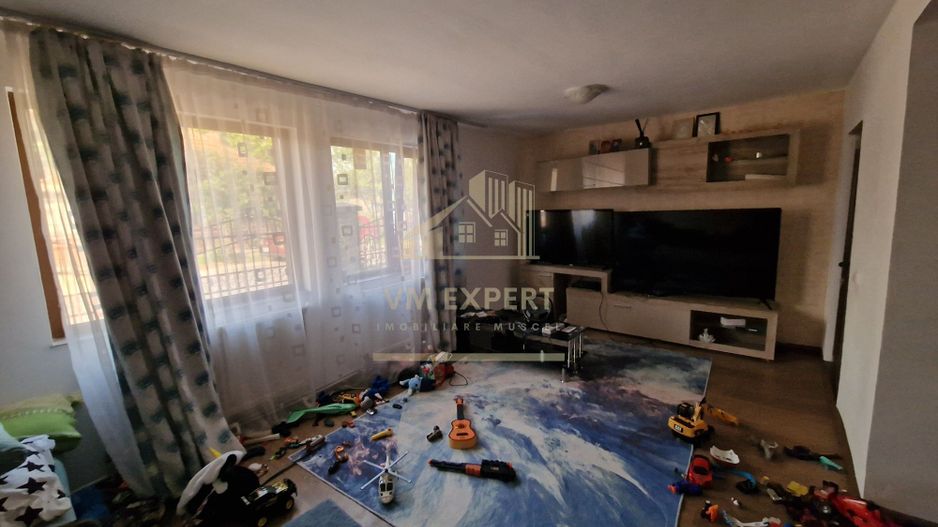 CASA 4 CAMERE,  GODENI, CAPU PISCULUI, TEREN 900 MP - Poză 6