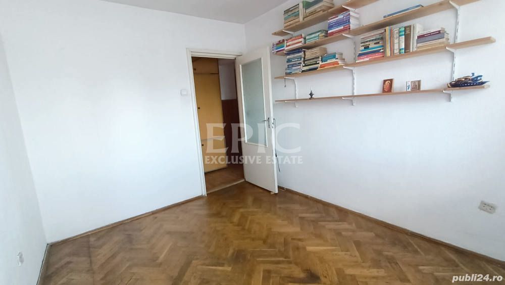 Vând apartament 4 camere/90 mp - Poză 4