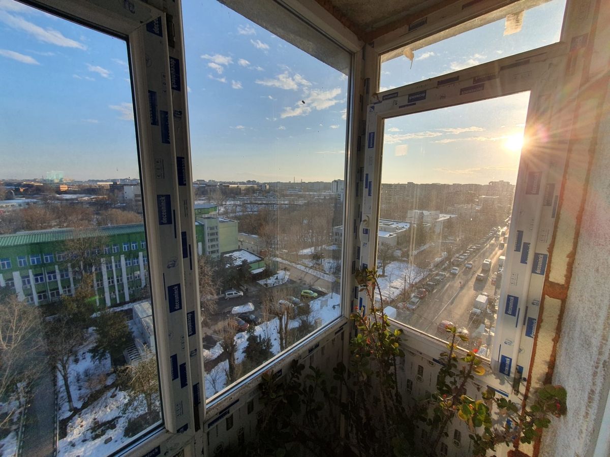 4 camere decomandat, 79,86 mp, 2 balcoane, bloc anvelopat, Vergului - Poză 13