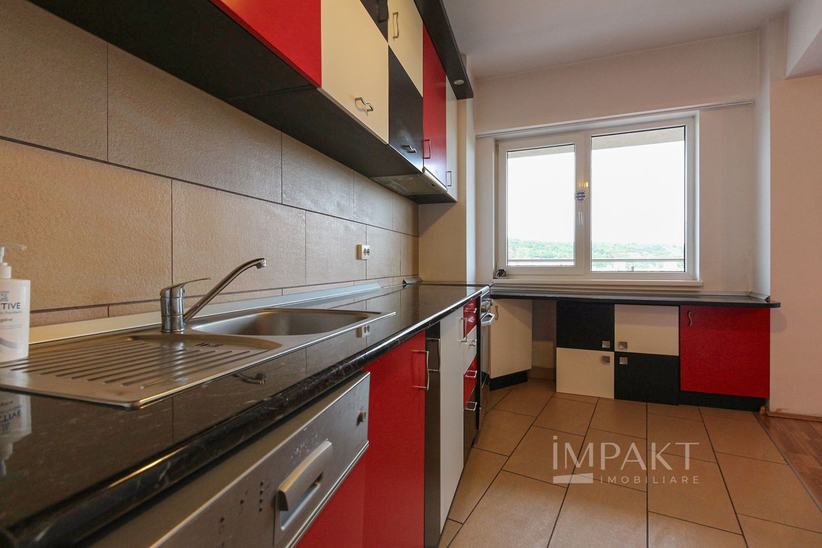 Apartament 3 camere cu o panorama deosebita Plopilor!Parcare subterana - Poză 7