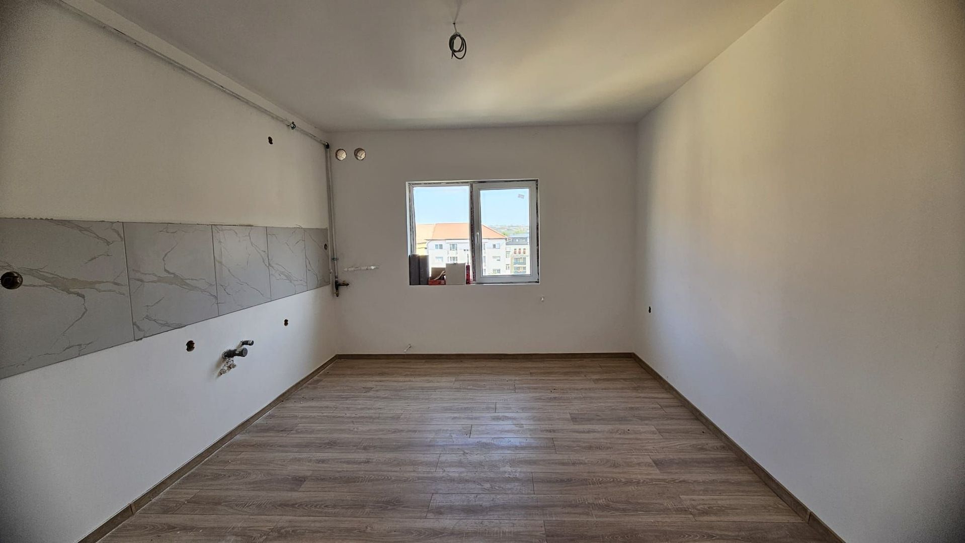 Garsoniera pe doua niveluri Stefan cel Mare Sibiu - Poză 1