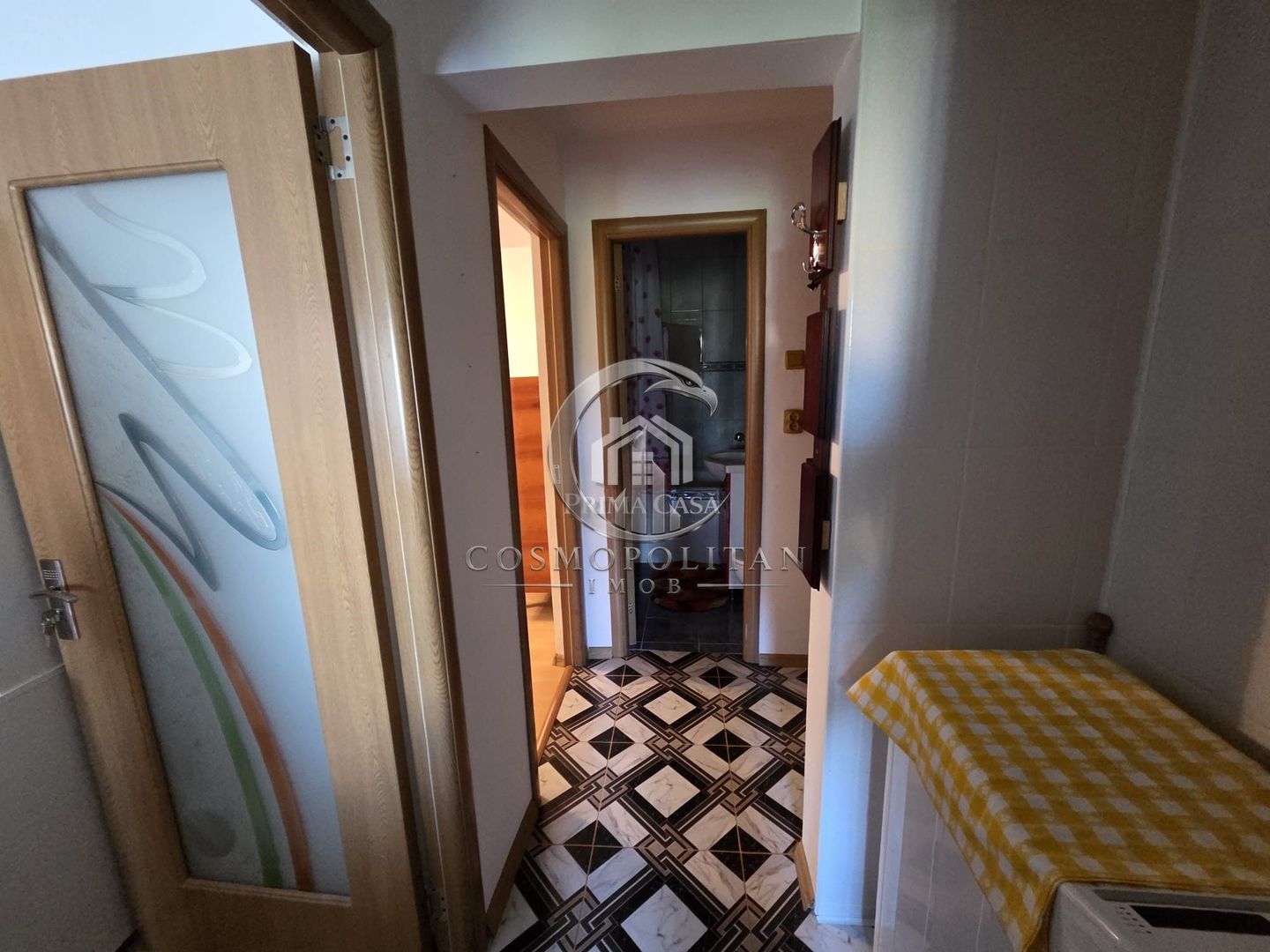 Apartament cu 3 camere, zona Bvd. Stadionului/BZ ~ etaj 3 din 4 - Poză 4