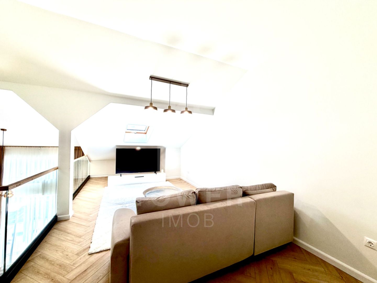 Penthouse de Lux-complet mobilat - Poză 16
