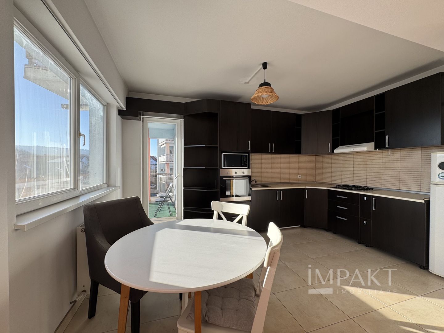 Apartament 60mp 2 camere in Gheorgheni,  foarte luminos,  bloc nou - Poză 3