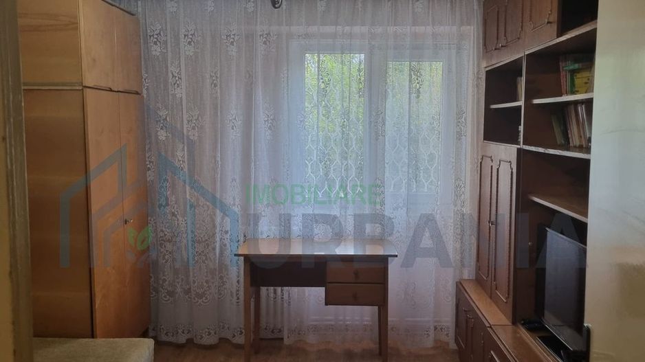 Apartament 3 camere de vânzare, Podu de Fier, Iași - Poză 11
