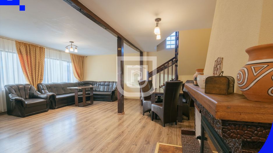 Pensiune cu 8 dormitoare în Mănăstirea Humorului | BUCOVINA - Poză 1