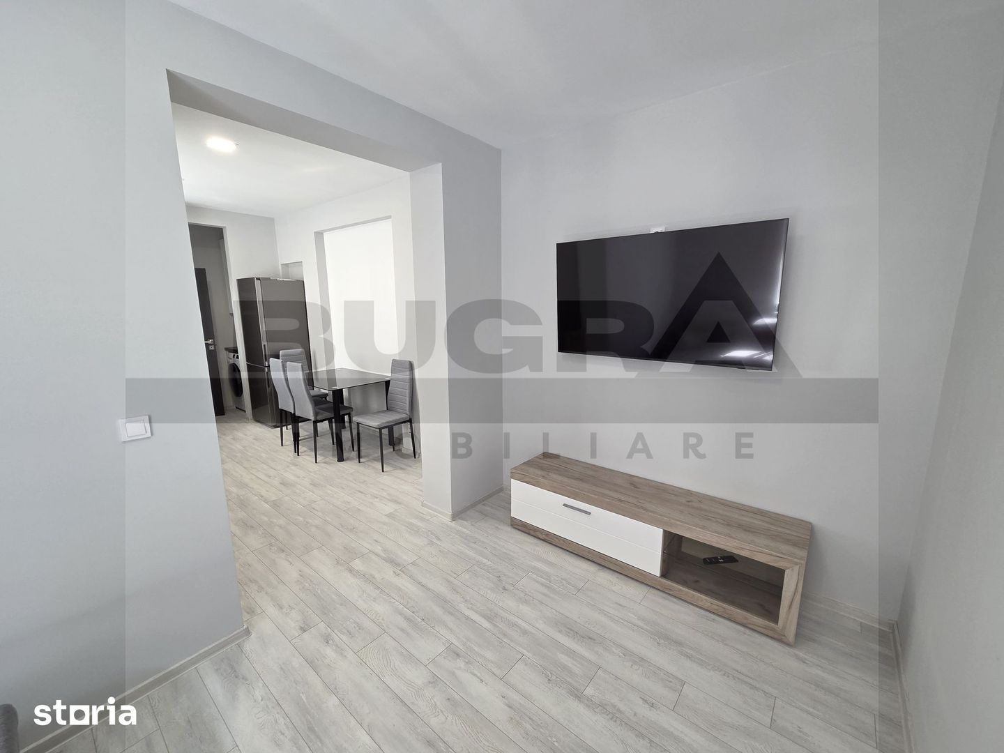 Apartament de 3 camere nou, curte proprie, parcare, zona Fac De Litere - Poză 4