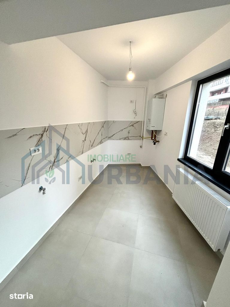 Apartament 3 camere de vanzare Pacurari - Poză 3