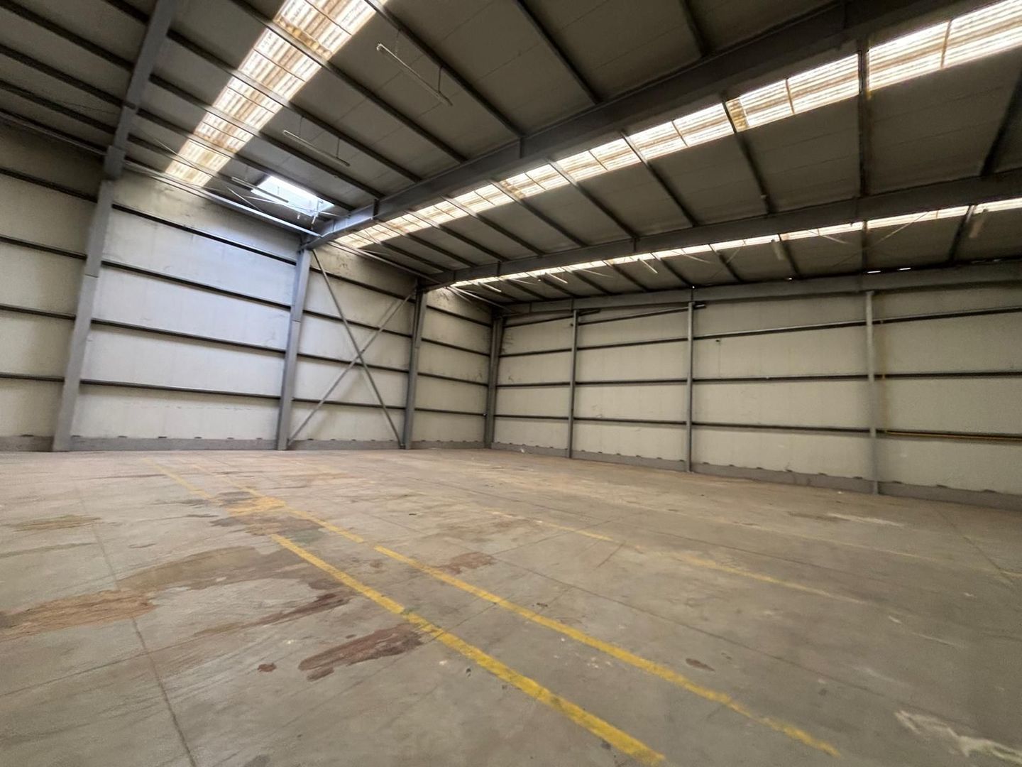 Hala 1514 mp in Calea Sagului - Poză 24