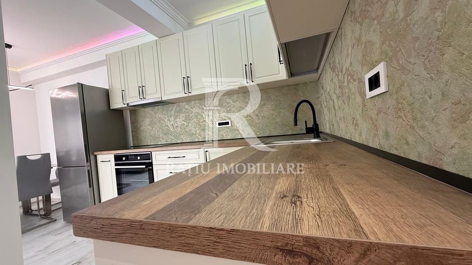 Apartament cu 3 camere la casa | Dealuri | Oradea - Poză 12