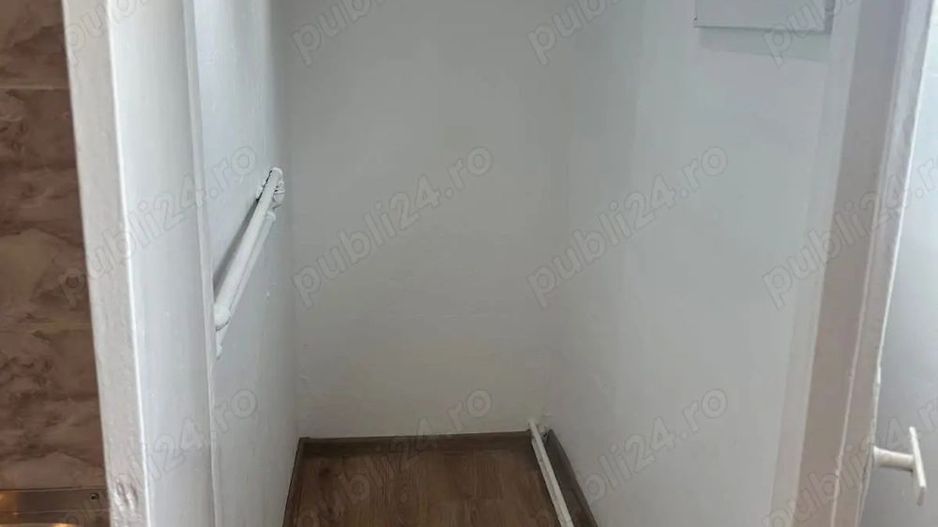 Vanzare Apartament  2 camere Astra Brasov - Poză 7